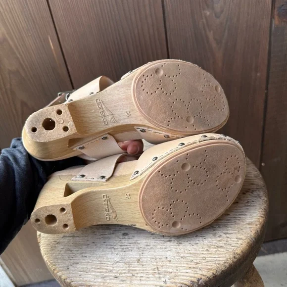 DANSKO THEA LEATHER WOODEN CLOGS - Picture 5 of 7